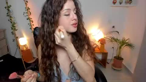 Cassie online show from June 18, 3:29 am