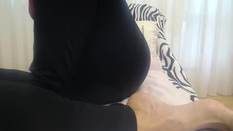 Snapshot of cassandra_joy chatting on February 18, 7:04 am Cassandra joy online show from February 18, 7:04 am