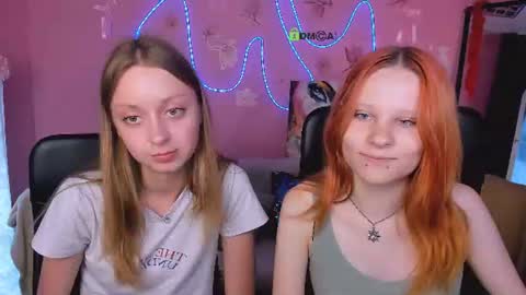 Snapshot of cassandra_nik chatting on June 12, 12:15 pm Cassandra online show from June 12, 12:15 pm