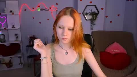 Snapshot of cassandra_nik chatting on June 21, 9:12 am Cassandra online show from June 21, 9:12 am