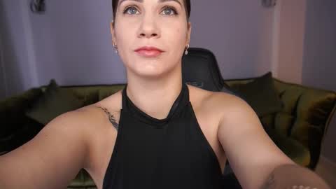 Lena online show from November 19, 7:19 am