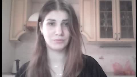 Snapshot of cassandragood chatting on February 27, 8:14 am Lena online show from February 27, 8:14 am