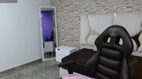 casse_tay online show from October 19, 2:56 am