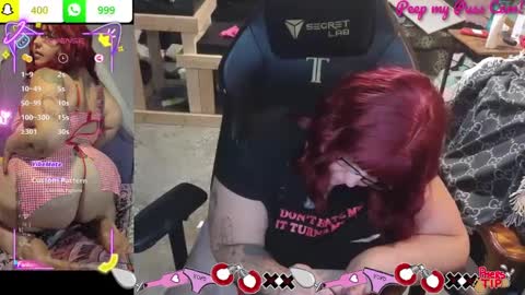 Snapshot of casserole_bbw chatting on September 21, 7:59 pm Casserole bbw online show from September 21, 7:59 pm