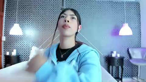 cassie_bloom online show from June 15, 7:38 pm