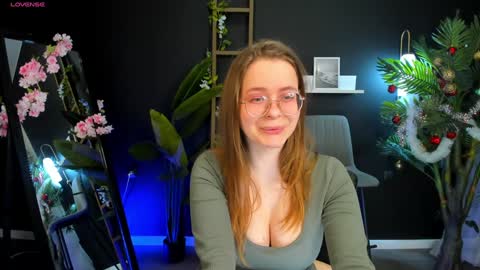 Snapshot of cassiecool chatting on January 9, 12:14 am assie online show from January 9, 12:14 am