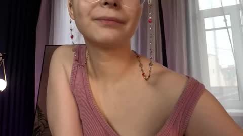 Snapshot of cassiecool chatting on November 16, 12:22 pm assie online show from November 16, 12:22 pm