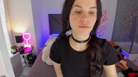 Cassie online show from November 15, 6:55 am