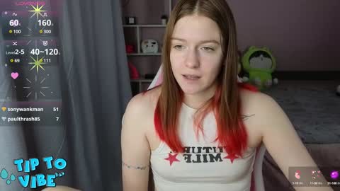 Snapshot of cassiejuice chatting on December 7, 8:49 pm Cassie online show from December 7, 8:49 pm