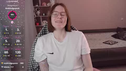 Snapshot of cassiejuice chatting on October 22, 5:56 pm Cassie online show from October 22, 5:56 pm