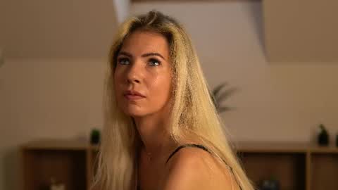 Cassi online show from July 9, 3:10 am