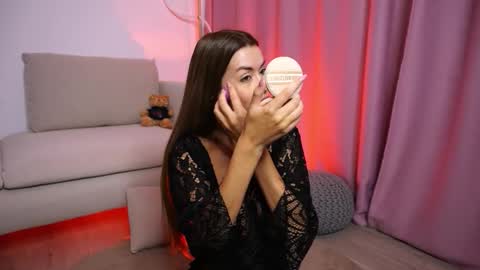 Snapshot of cassievos chatting on February 24, 8:01 am cassievos online show from February 24, 8:01 am