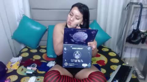 cassiie_lane online show from November 17, 10:04 pm