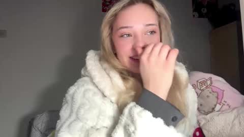 Olivia online show from February 21, 5:19 am