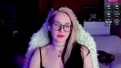 Ellie online show from March 10, 4:28 am