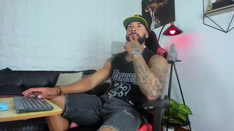 Matheo Brown online show from October 9, 12:30 am