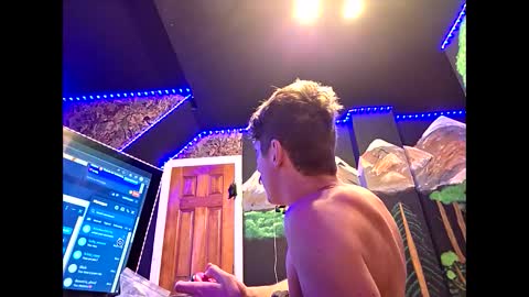 castration40 online show from November 29, 8:28 am