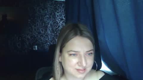 casual__vibes online show from May 12, 11:07 am