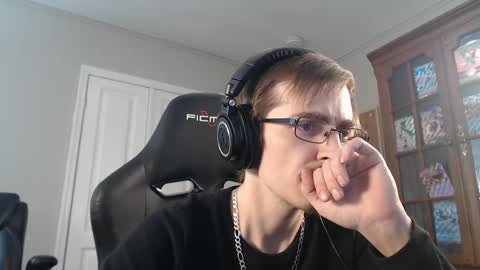 casuallycorrupt online show from January 11, 12:26 am