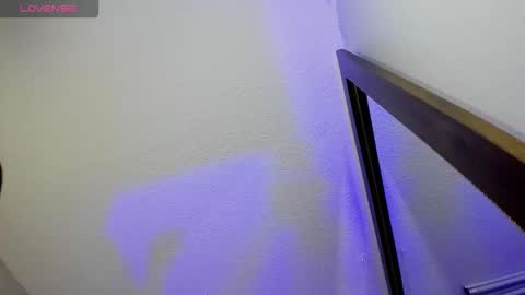 lorena online show from December 15, 7:29 pm