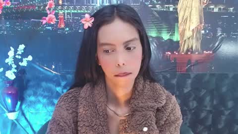 Queen Catalella online show from July 17, 3:46 am