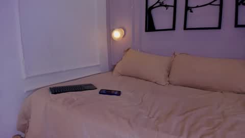 Snapshot of cataleya0320 chatting on October 25, 4:20 am Cataleya online show from October 25, 4:20 am