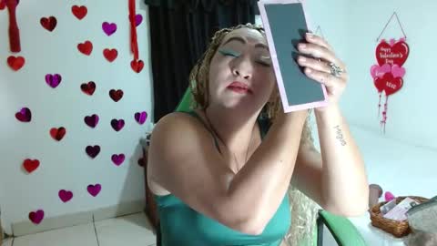 isabel online show from September 26, 9:13 am