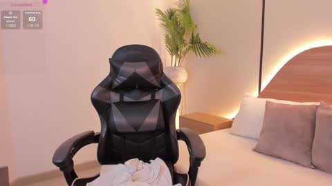 C A T E  online show from March 6, 1:18 pm