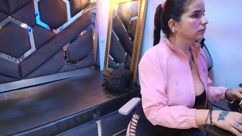 Cataleya online show from November 16, 11:05 am