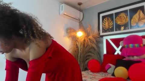 Snapshot of cataleyah_0726 chatting on February 15, 1:16 pm cata online show from February 15, 1:16 pm