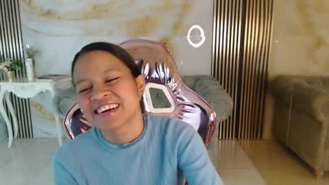 Catalina  online show from February 13, 1:18 pm