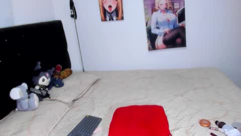 Catalina online show from March 5, 7:04 am