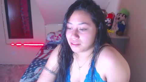 Snapshot of catalina_saenz19 chatting on September 16, 12:22 am Catalina Saenz online show from September 16, 12:22 am