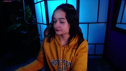 Snapshot of catalina_soul chatting on April 2, 12:47 pm Catalina soul online show from April 2, 12:47 pm