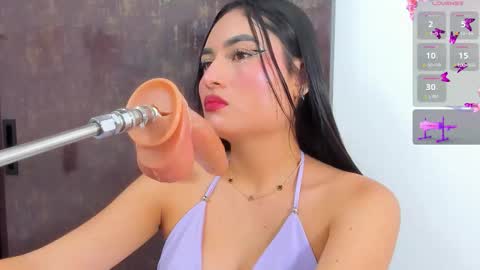 Catalina online show from September 11, 8:31 pm