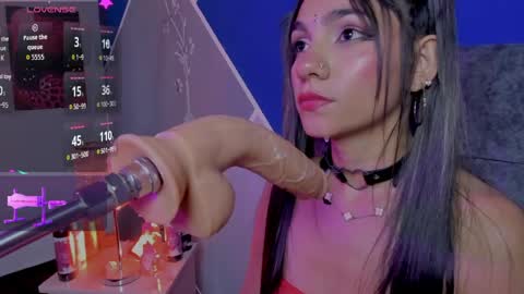 Snapshot of catalina_whore1 chatting on May 14, 9:10 pm catalina_whore1 online show from May 14, 9:10 pm