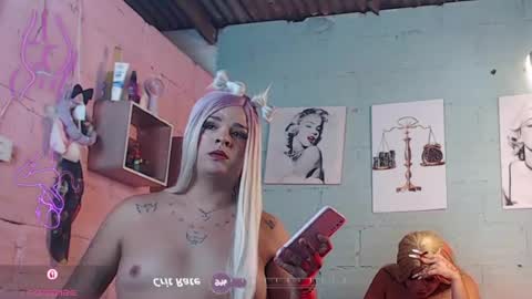 catalinaadoll online show from June 13, 6:11 am