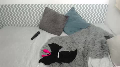 cata online show from November 29, 6:05 am