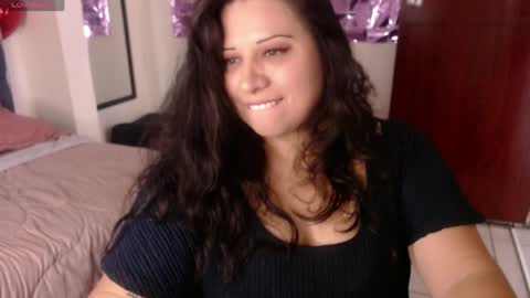 catalinajane1 online show from May 16, 7:23 pm