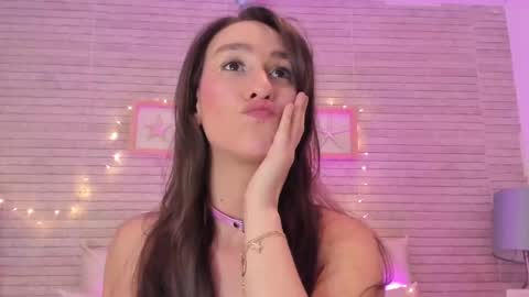 Snapshot of catalinnathompson chatting on March 7, 6:11 pm CatalinnaThompson online show from March 7, 6:11 pm