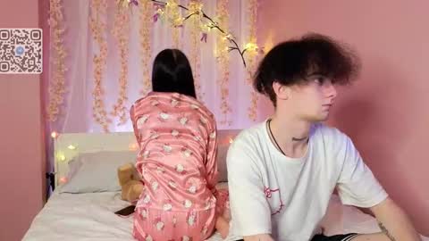 Snapshot of catchustoday chatting on October 12, 10:42 pm Stacy and Bob online show from October 12, 10:42 pm