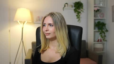 catecrago  online show from October 6, 1:30 pm