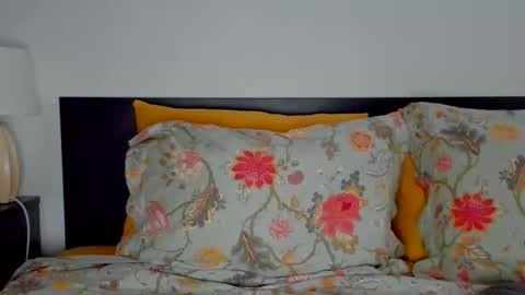 Snapshot of caterinnakat chatting on January 8, 10:28 am Kat online show from January 8, 10:28 am