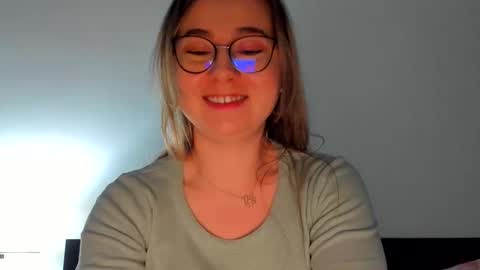 Snapshot of caterinnakat chatting on February 19, 8:16 pm Kat online show from February 19, 8:16 pm