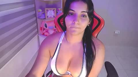 Snapshot of cathaleyasex chatting on February 2, 10:30 pm CathaleyaSex online show from February 2, 10:30 pm