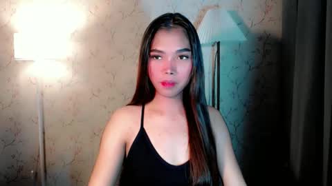 Snapshot of catherine_365 chatting on October 15, 1:44 pm catherine_365 online show from October 15, 1:44 pm