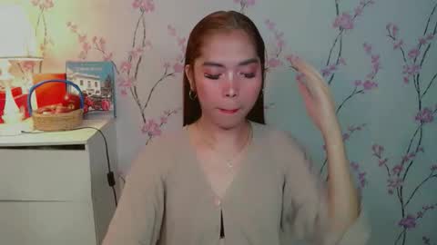 Snapshot of catherine_365 chatting on November 14, 10:18 pm catherine_365 online show from November 14, 10:18 pm