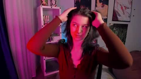 Catherine online show from April 28, 8:25 pm