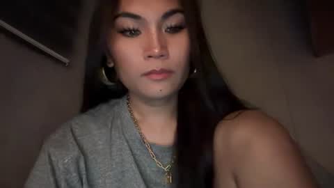 Snapshot of cathy_sanches chatting on June 21, 1:19 am cathy online show from June 21, 1:19 am