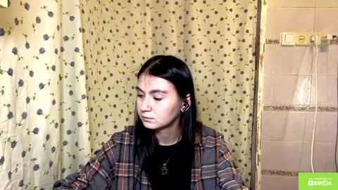 Lola online show from January 10, 9:16 pm